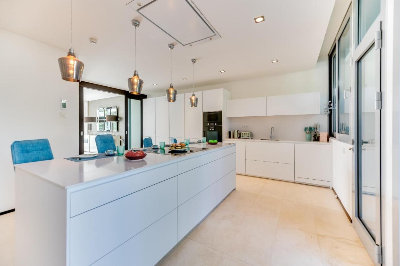 All About Meisho Hills Marbella Bagian luar foto