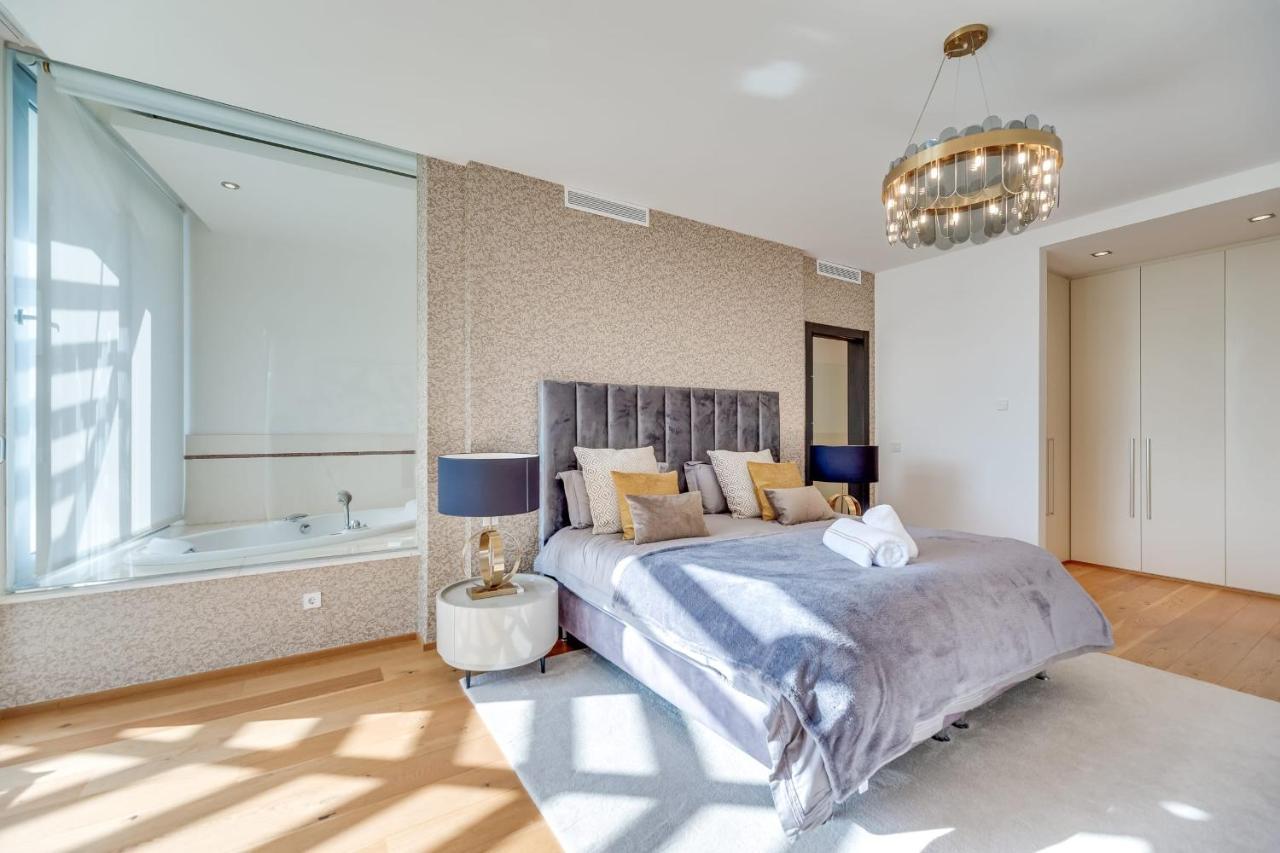 All About Meisho Hills Marbella Bagian luar foto